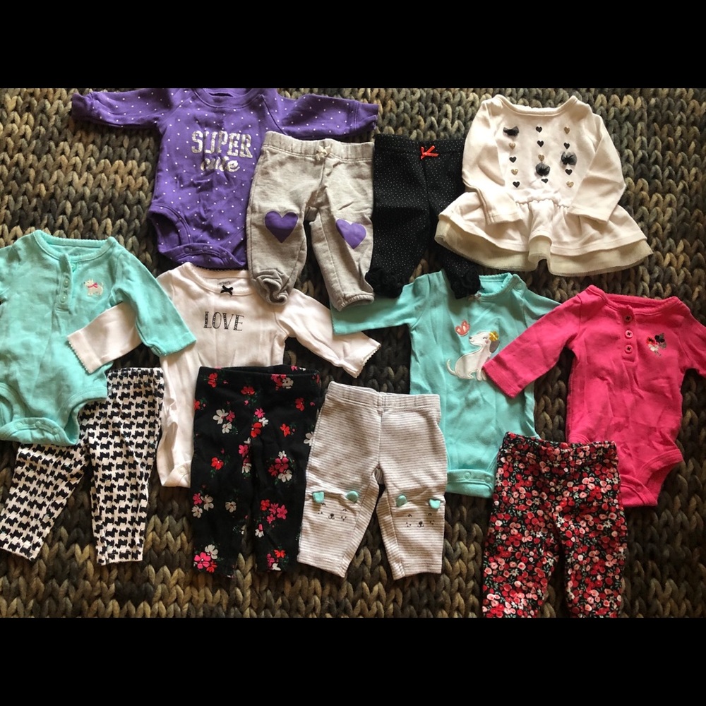 Bundle of newborn outfits! Carter Brand. Like new.